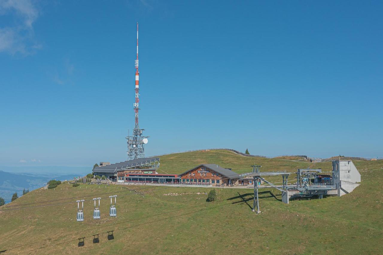 Berghaus Niederhorn Hotel Beatenberg Exterior photo